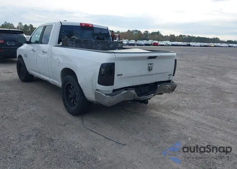 2016 Ram 1500 Slt z USA, uszkodzony, nr VIN 1C6RR6GG6GS299521